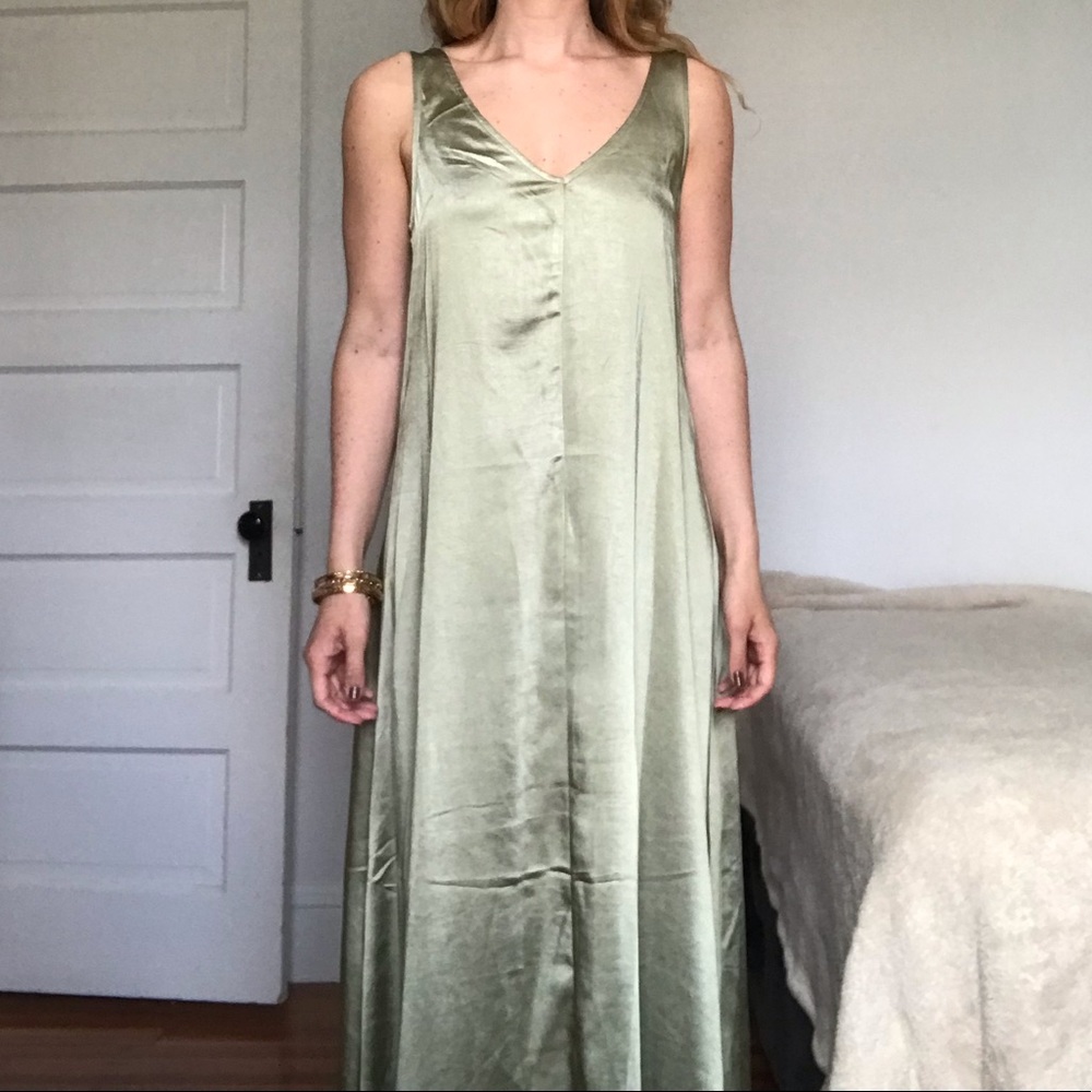 VICI Dolls satin maxi dress